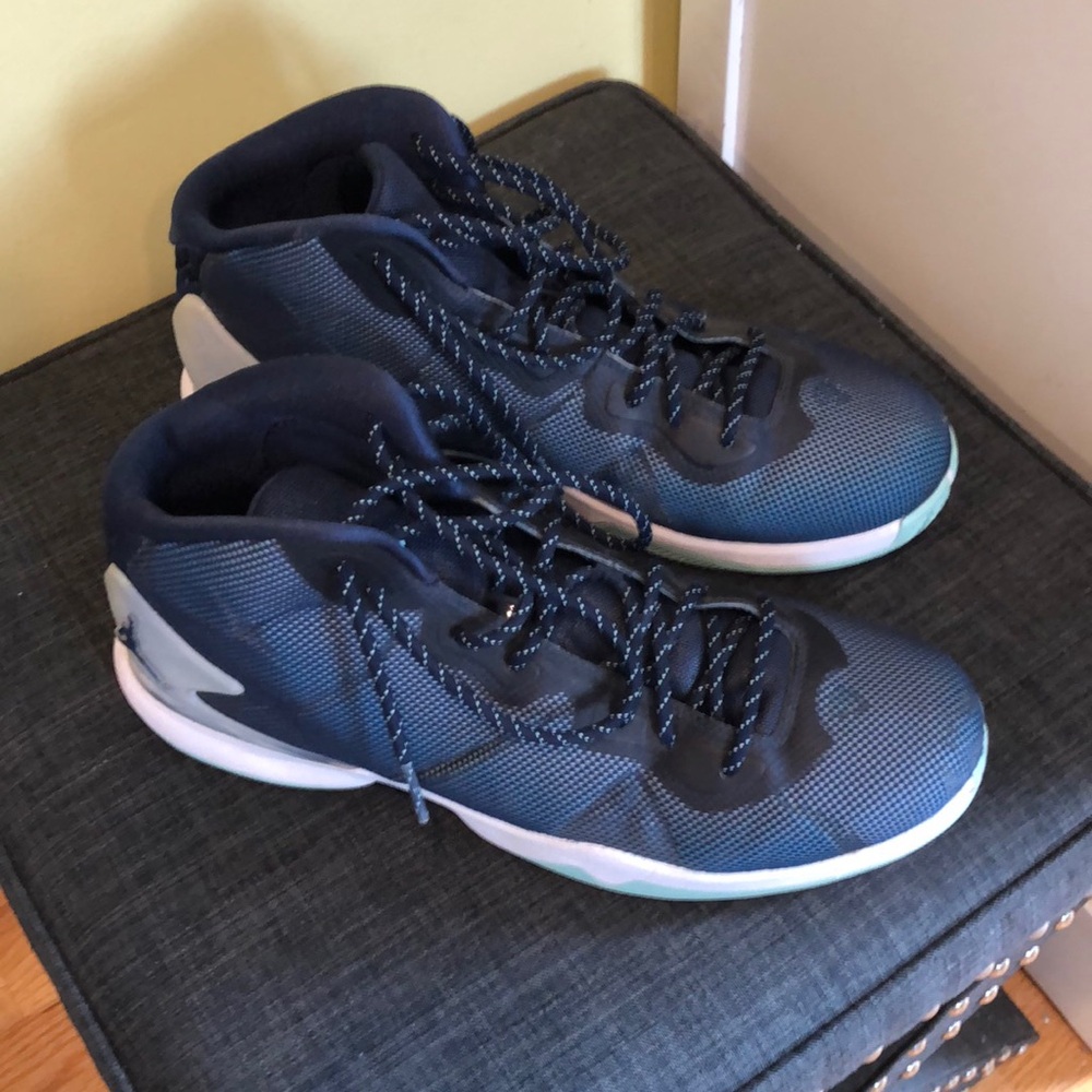 Nike Jordan Flight speed high top sneakers.